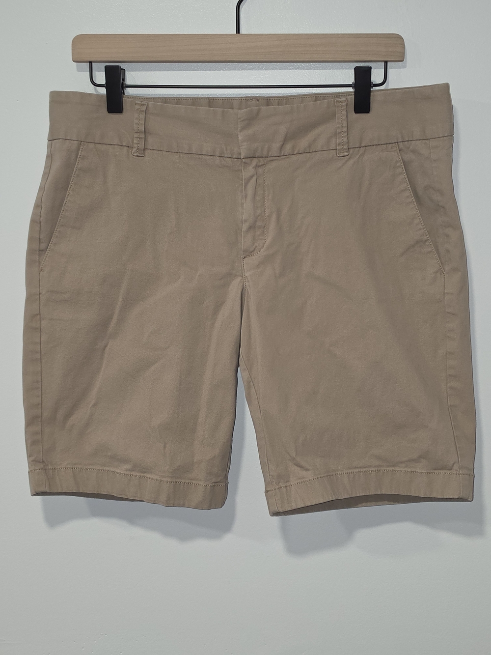 J. Crew Frankie Bundle Of Beige and Olive Green Womens 5" Classic Shorts Size 10